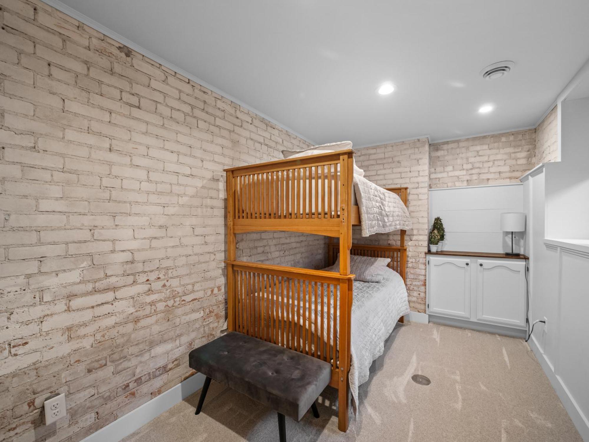 Spanish Charm 4Bed/3Bath Waupaca Екстер'єр фото